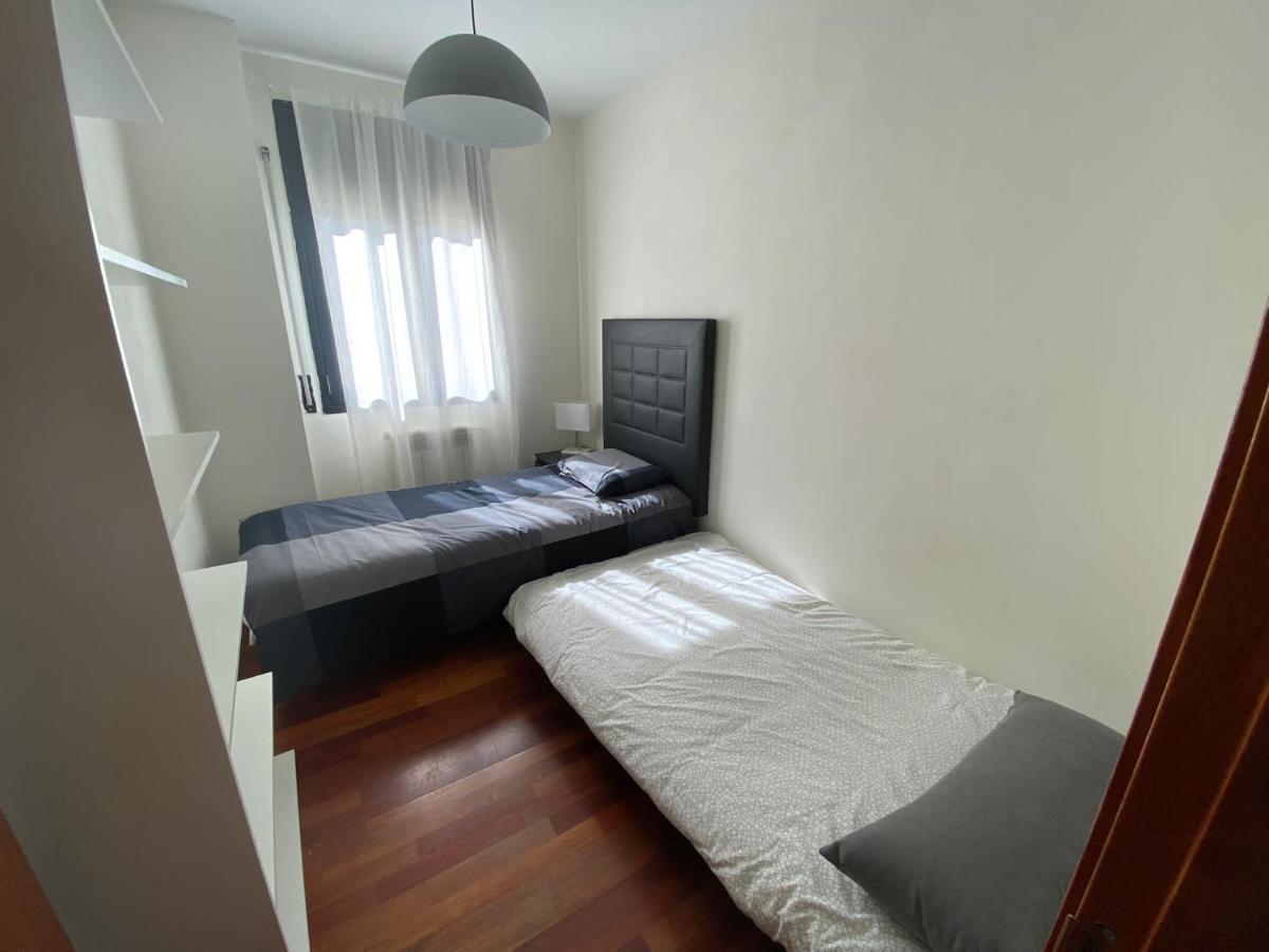Apartamento 3 habitaciones Parking Gratuito Vielha Exterior foto